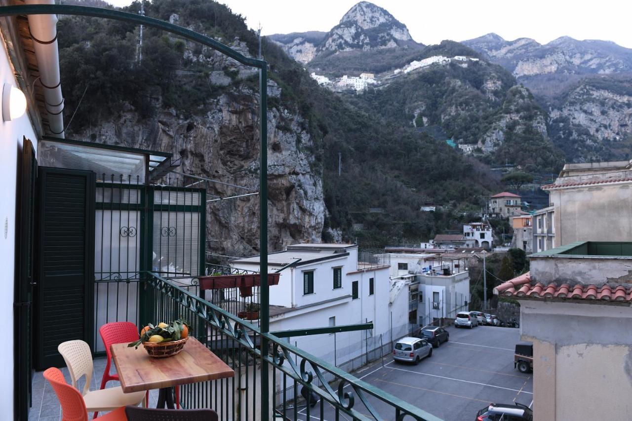 Apartament Angela House Amalfi Centro Zewnętrze zdjęcie